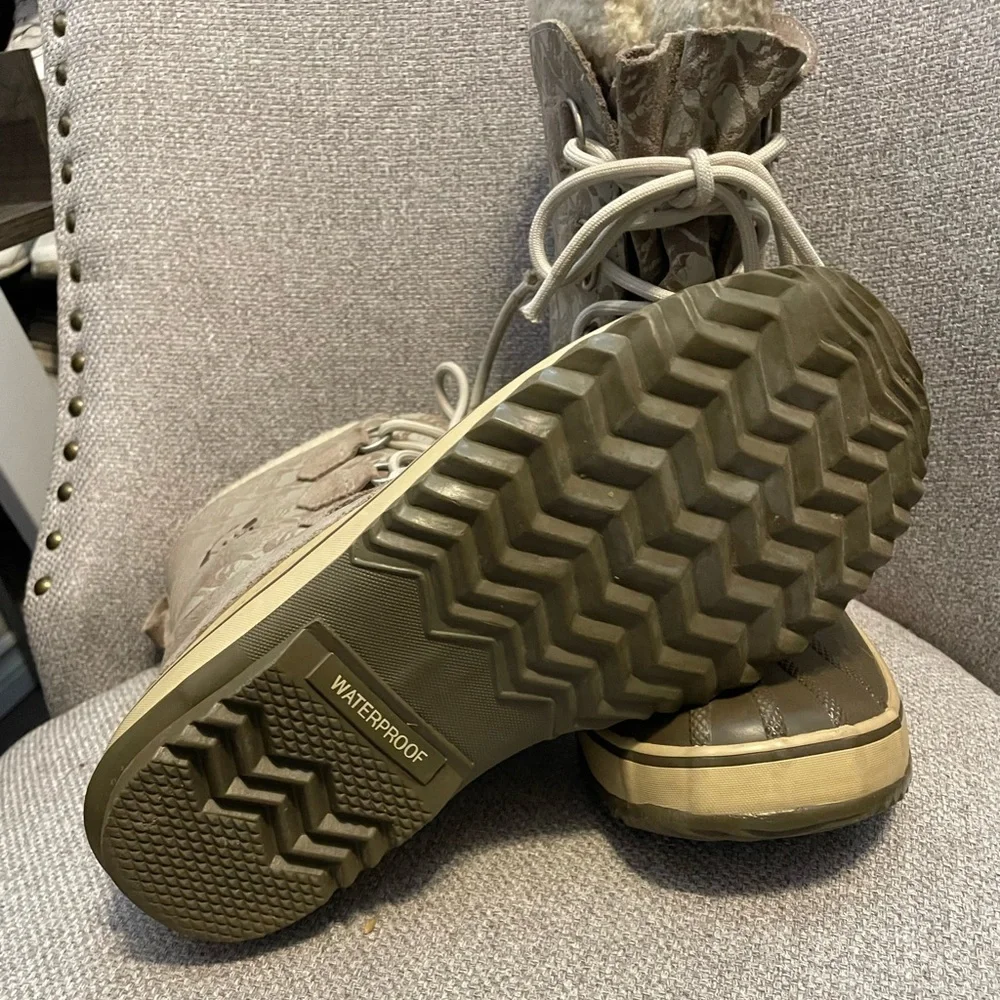 SOREL- Women's Green 1964 PAC Waterproof Snow Boots size 10 - Picture 5 of 6